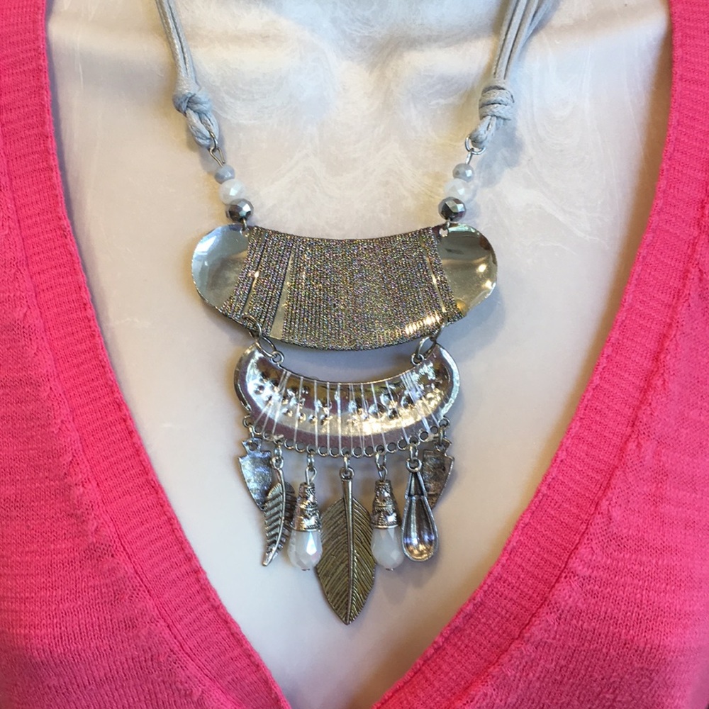 Stunning Silver Bohemian Statement Necklace With Lots of Embellished Details - Picture 4 of 12